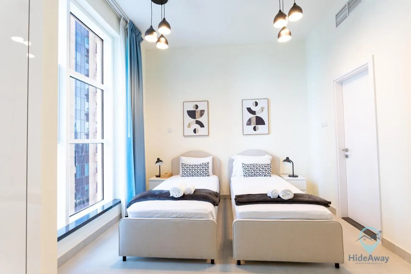2Br Stunning Luxury Heart Of Marina Near Beach Dubai 0*,  United Arab Emirates