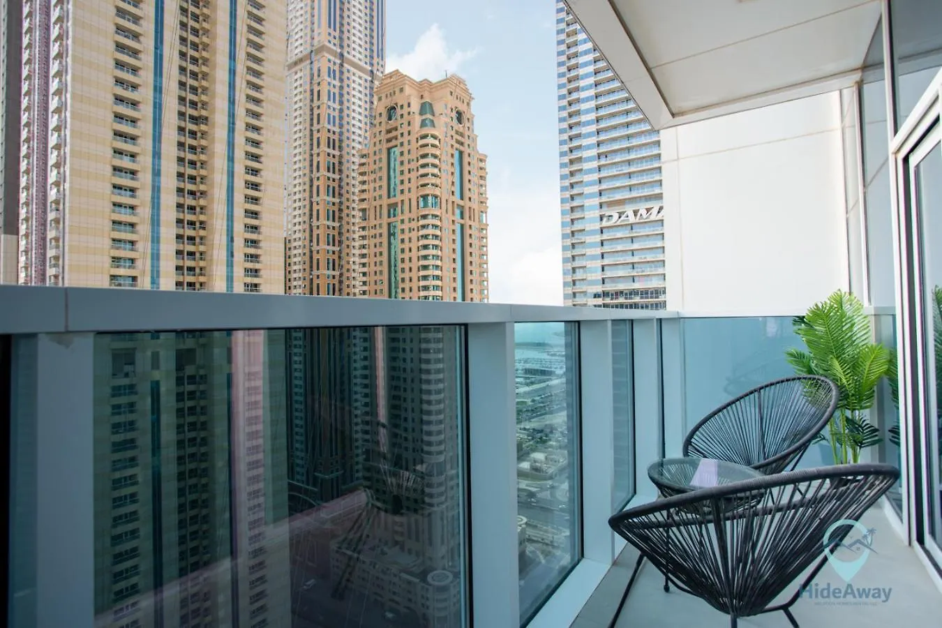 Apartment 2Br Stunning Luxury Heart Of Marina Near Beach Dubai United Arab Emirates